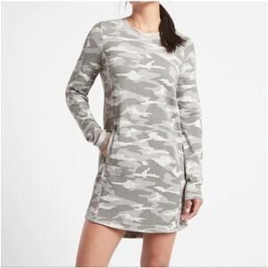 Athleta Gray Camo Dress Large | Activewear Athleisure Pockets | Cozy Functional